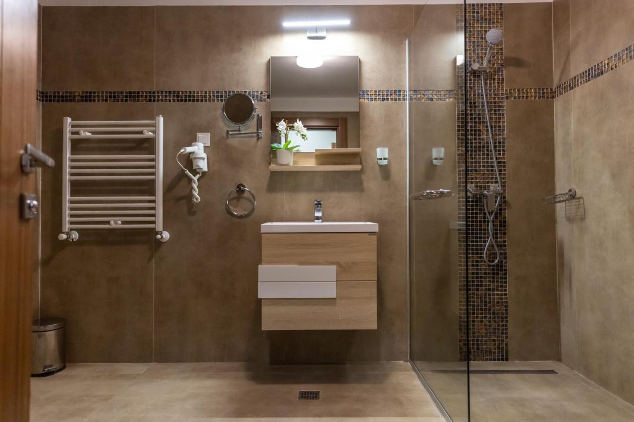 Aparthotel Sir Fundeni Tower Bukarest Eksteriør billede