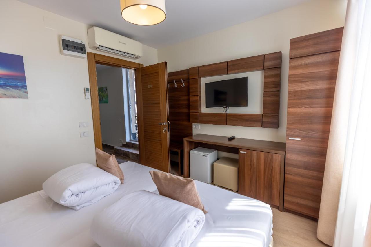 Aparthotel Sir Fundeni Tower Bukarest Eksteriør billede